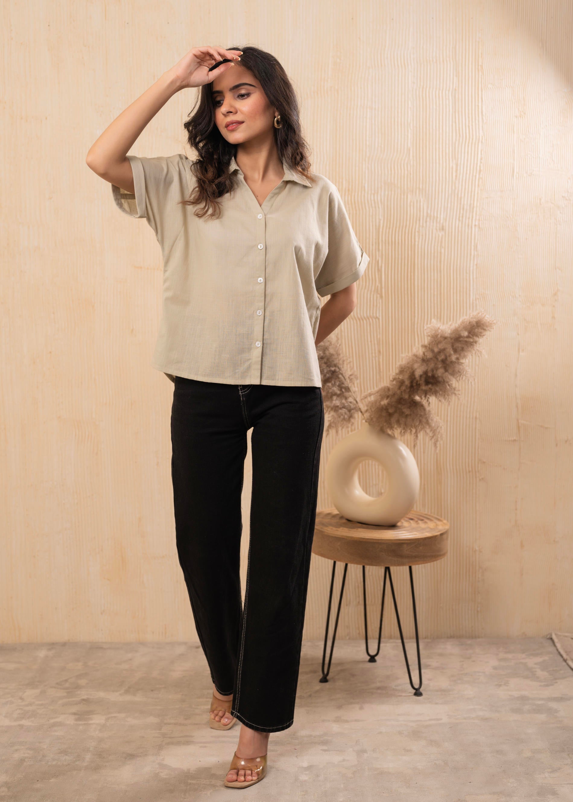 Lamora Off-White Oversized Boxy Shirt with Front Button Closure