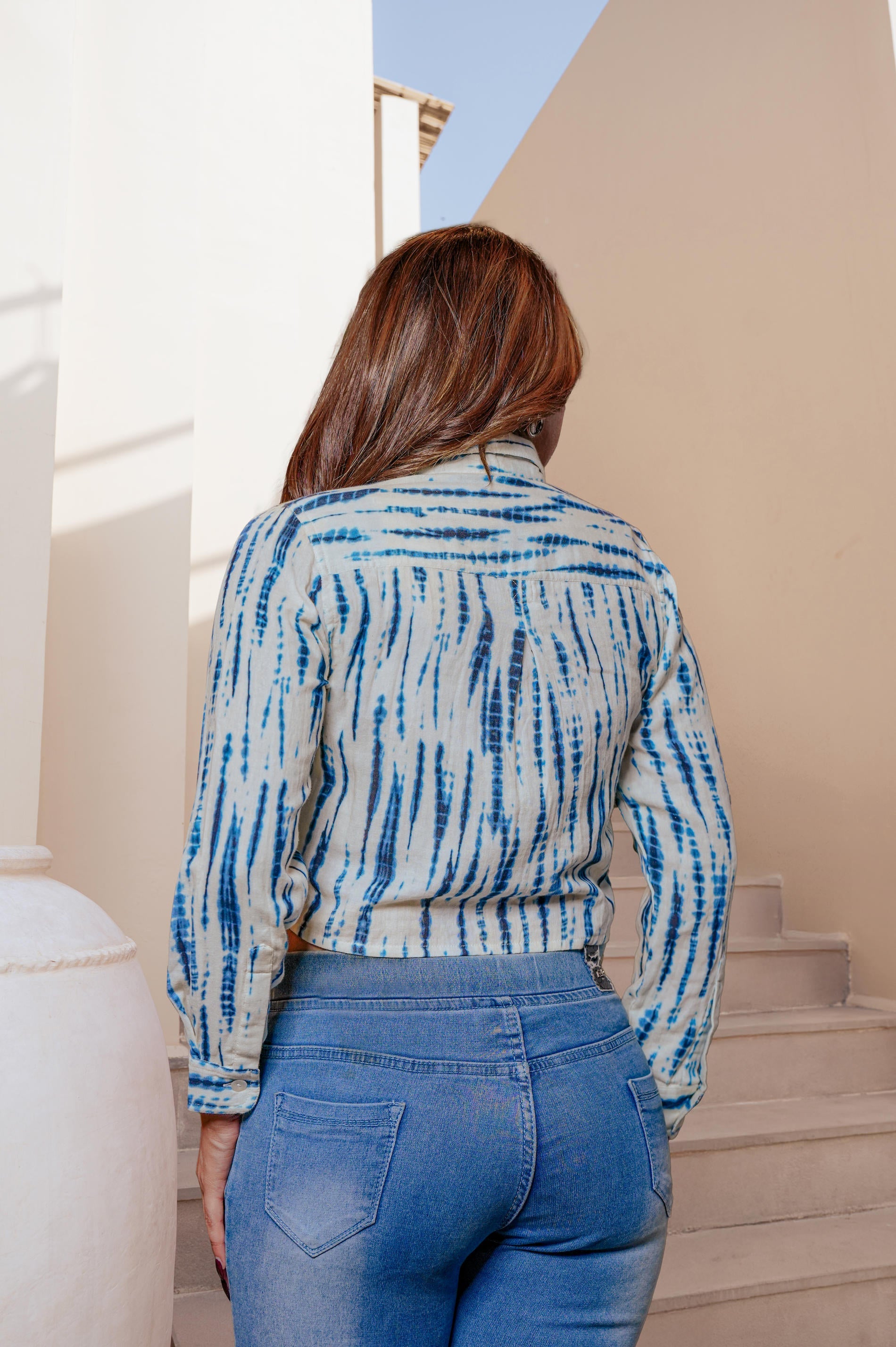 Lamora Indigo Blue & White Tie-Dye Striped Shirt Crop Top with Front Knot