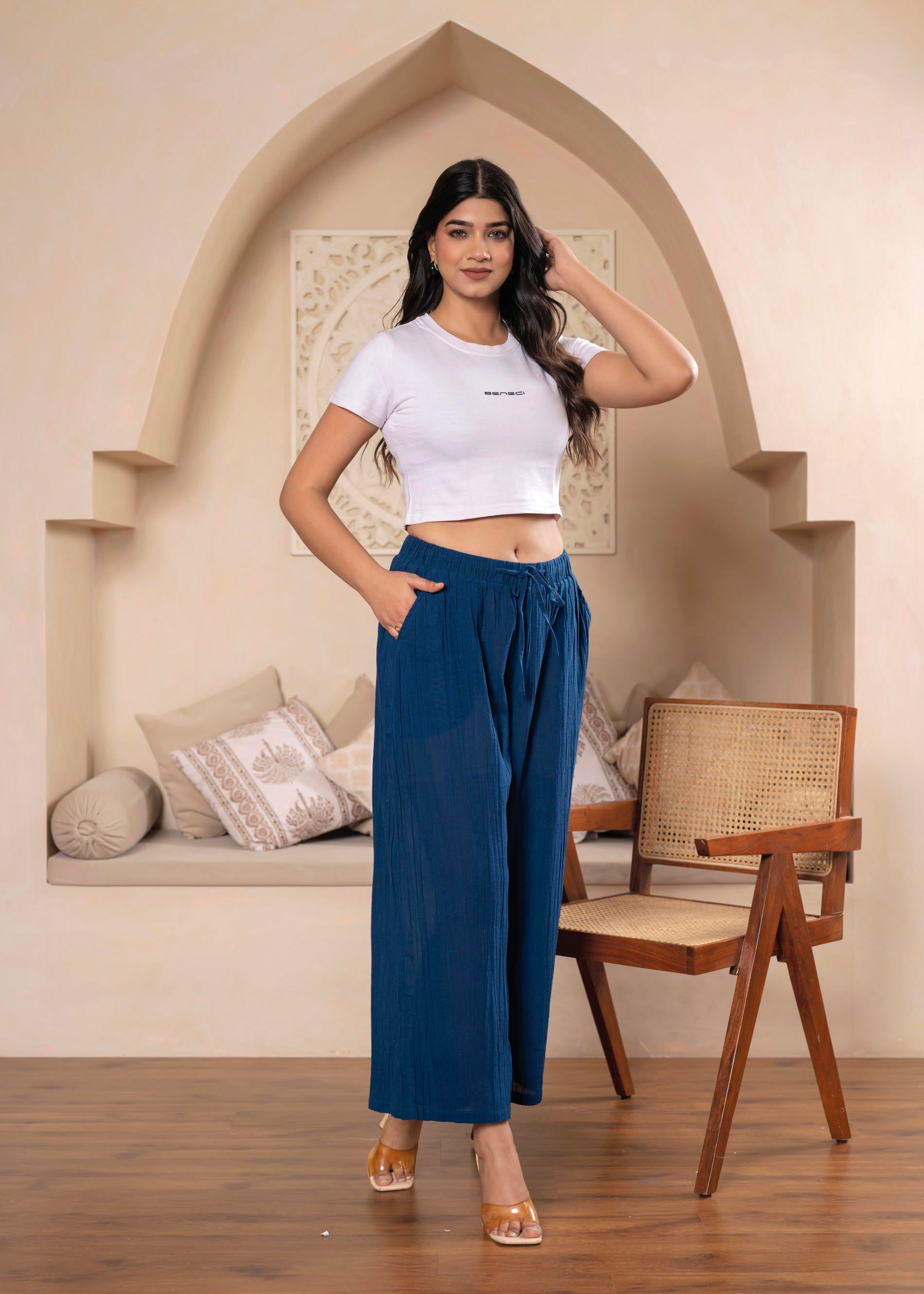 Lamora Women’s Blue Wide-Leg Tie-Up Palazzo Pants