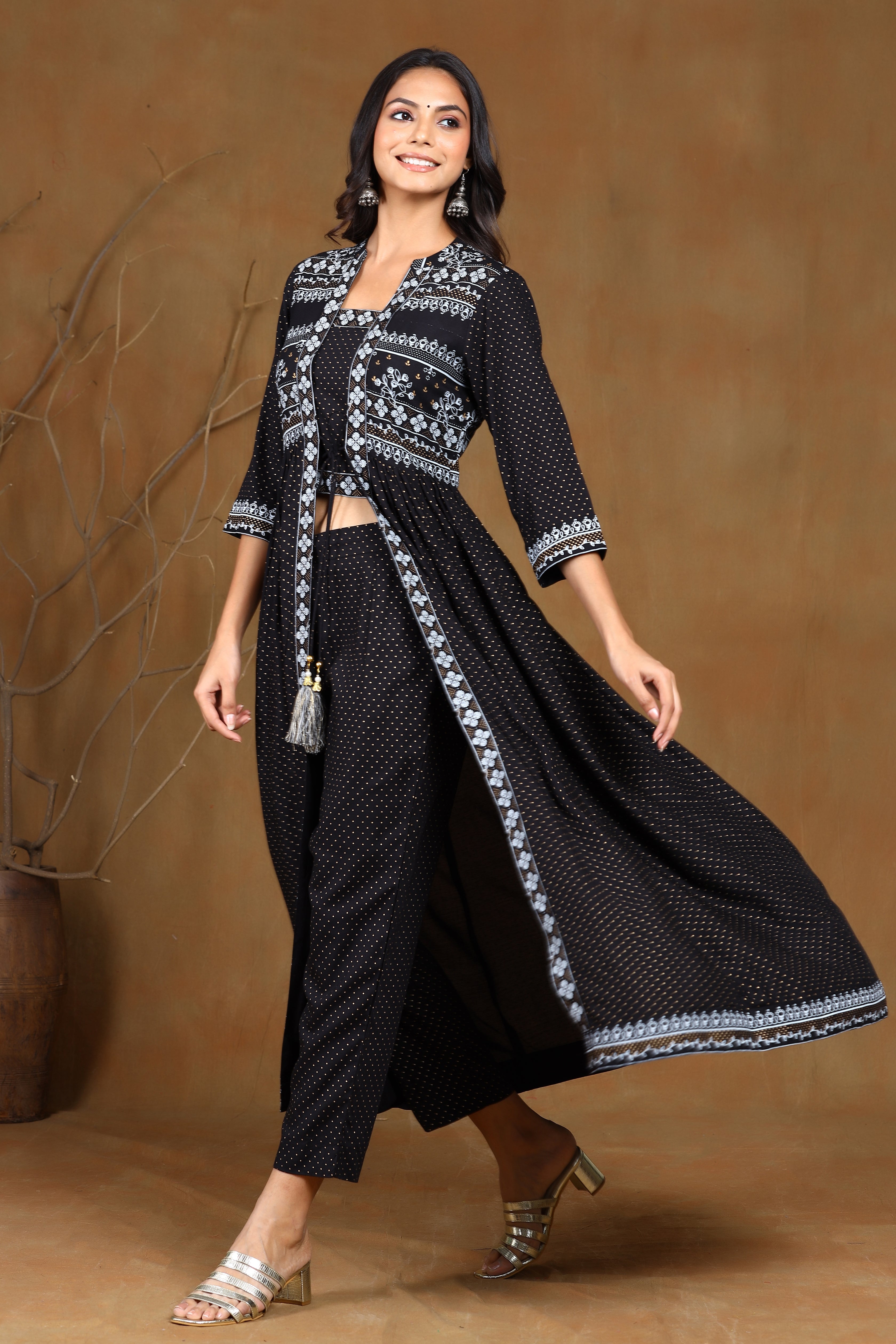Moda Casa Women Kurta Pant Set - Buy Moda Casa Women Kurta Pant Set Online  at Best Prices in India | Flipkart.com